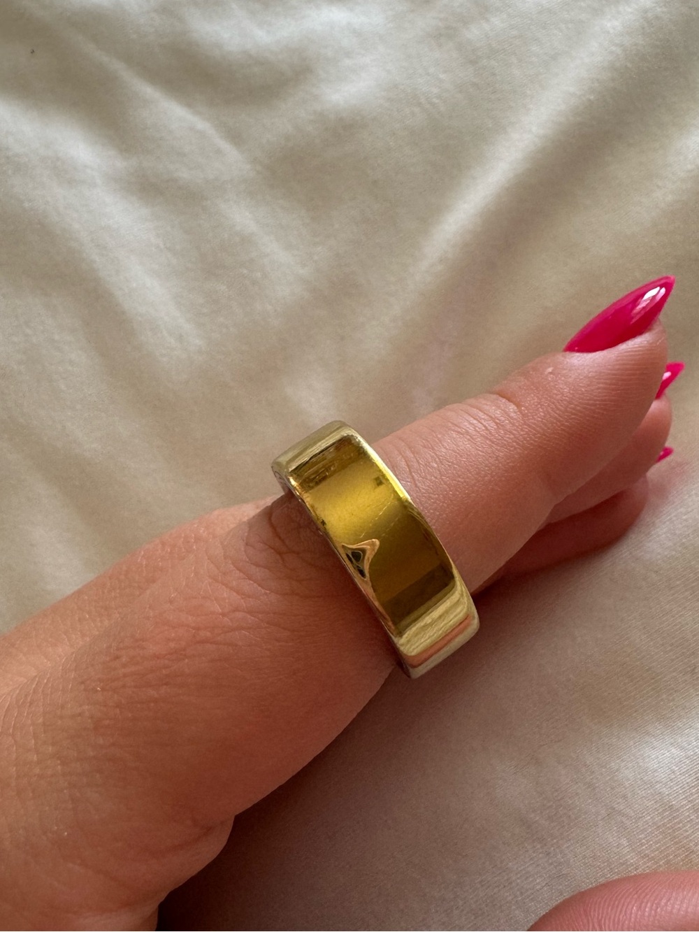 Oura ring 4 gold